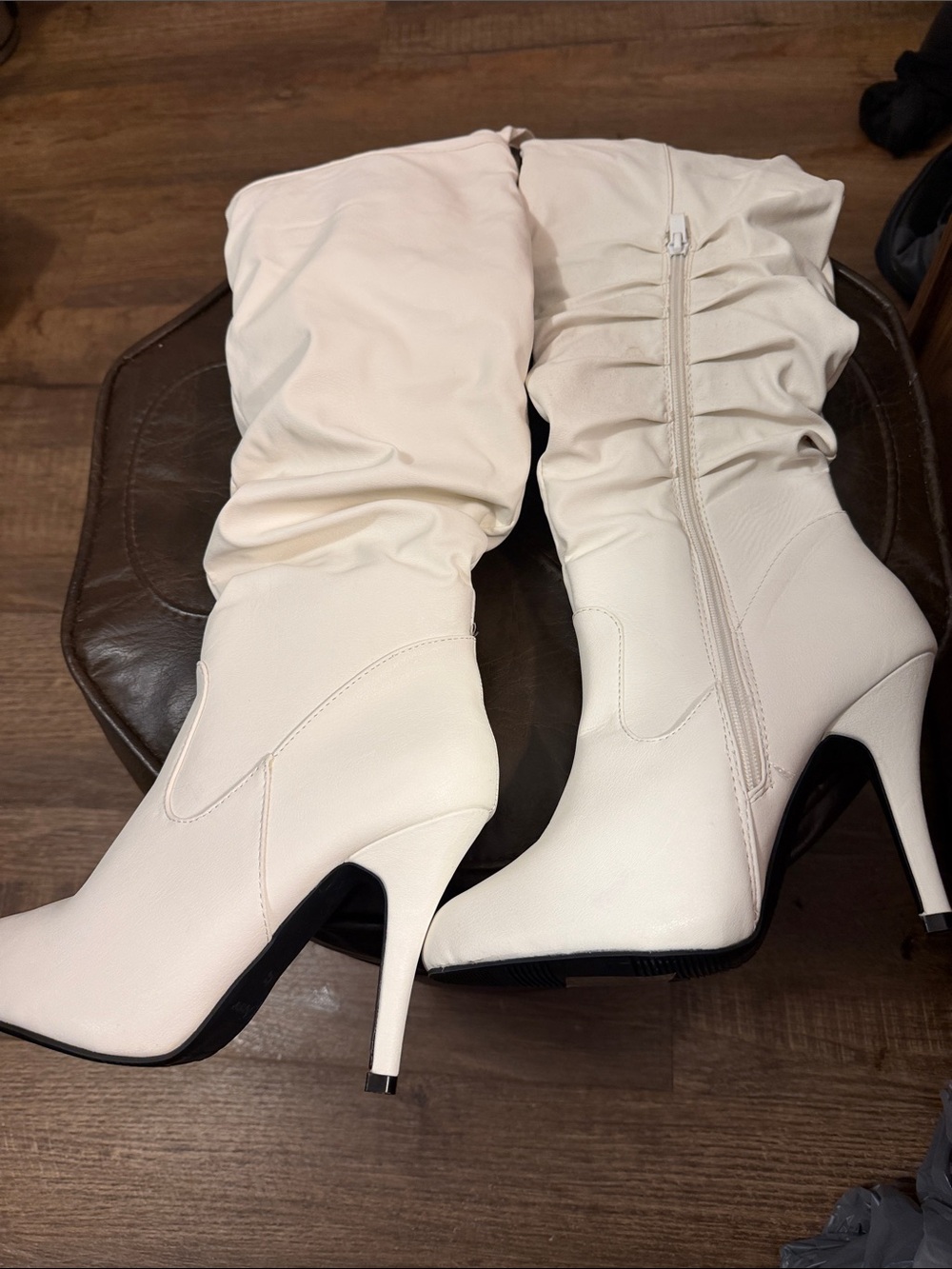 White Slouchy Mid-Calf Stiletto Boots - Women's Fashion Boots